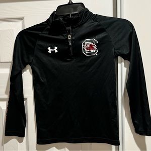 Children’s Under Armour Pull Over - Size 6